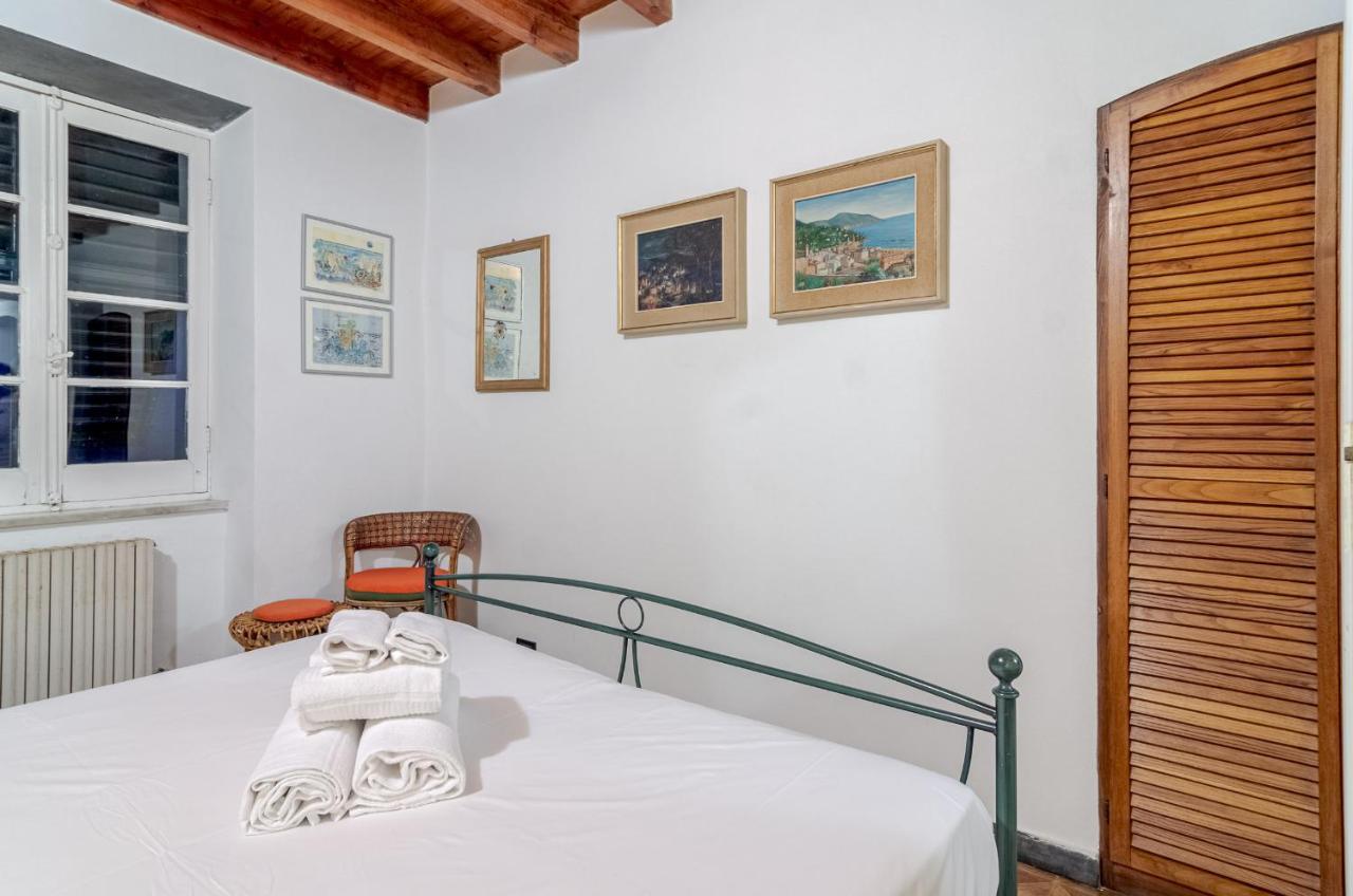 Recco Apartment With View And Pool Kültér fotó