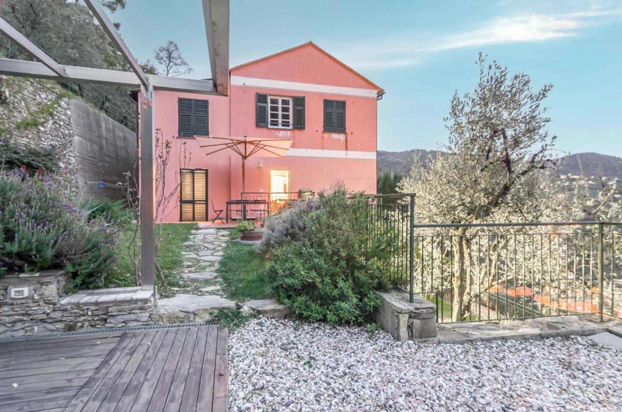 Recco Apartment With View And Pool Kültér fotó